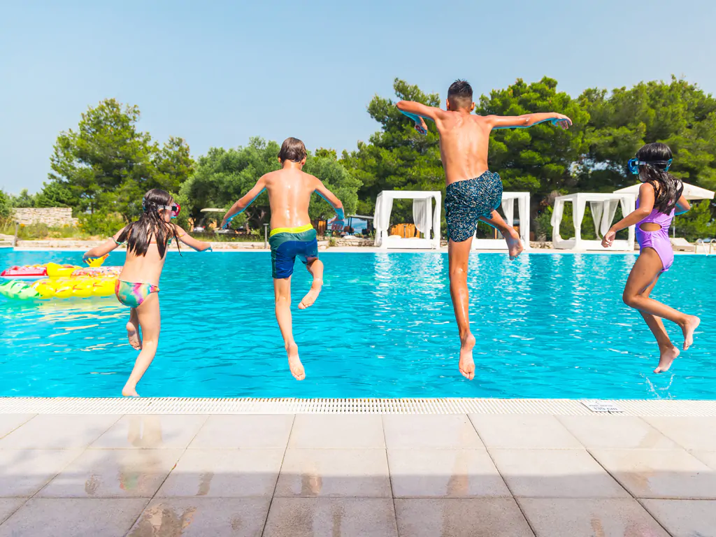 obonjan-island-resort-pool-jump