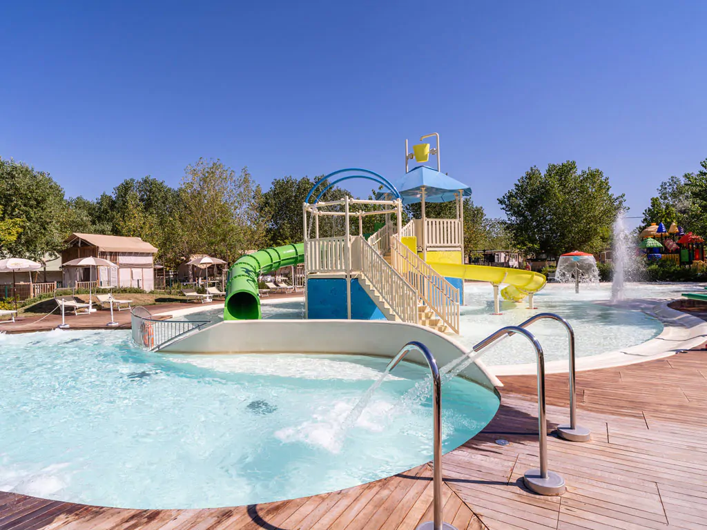 romagna-family-village-pool-view-ii