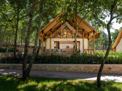 banki-green-istrian-village-loft-exterior-pathway