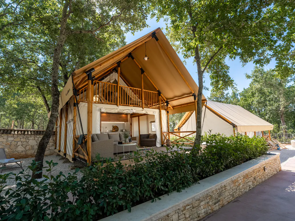 banki-green-istrian-village-loft-exterior-terrace-i