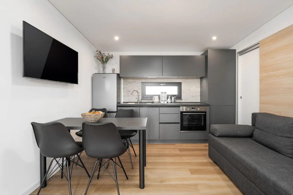 campsite-banki-green-istrian-village-mobile-home-interior-living-room-kitchen