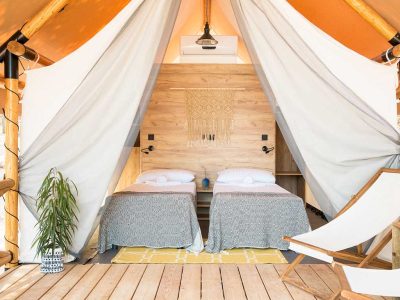 campsite-obonjan-forest-lodge-bedroom-and-terrace-1