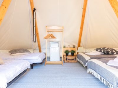 obonjan-island-resosrt-glamping-tent-bell-tent-interior-beds-i-1
