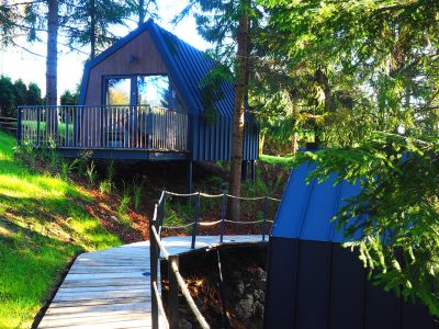 plitvice-holiday-resort-exterior-house-near-the-lake-glamping-iii-copy