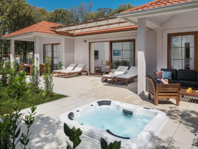 campsite-mon-perin-luxury-bay-villa-porto-bus-jacuzzi