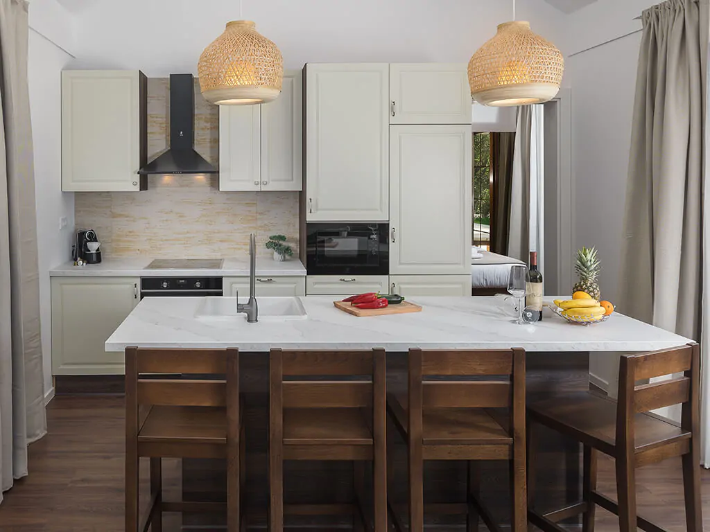 campsite-mon-perin-luxury-bay-villa-porto-bus-jacuzzi-interior-kitchen-bar-table
