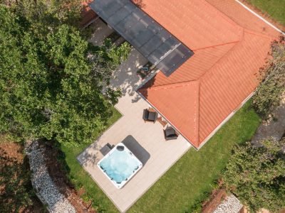 mon-perin-mobile-home-villa-porto-bus-jacuzzi