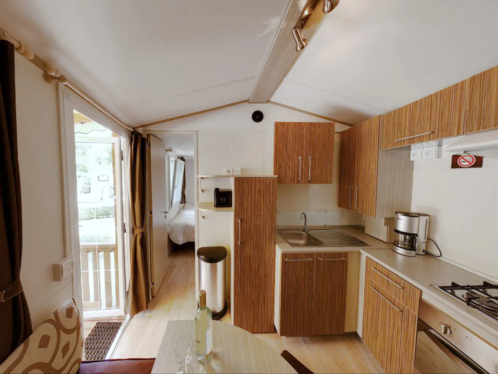 sunlodge-maple-mobile-home-interior-living-room