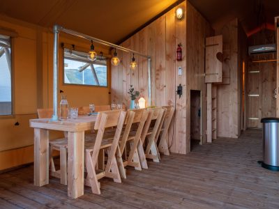 sunlodge-pamoja-kambi-interior-dining-area