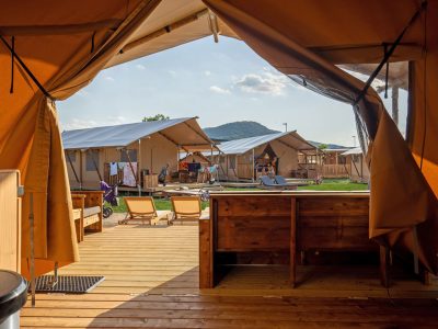 sunlodge-taiga-tent-exterior-living-room