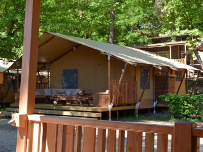 sunlodge-taiga-tent-exterior-terrace