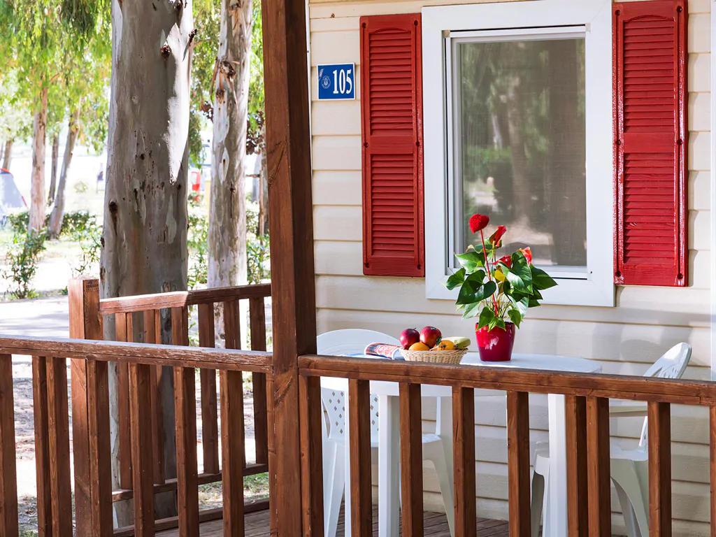 mobile-home-blu-resort-exterior-terrace-i