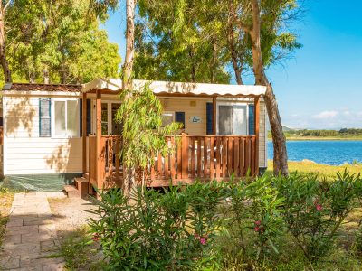 mobile-home-blu-romantic-exterior-terrace-i