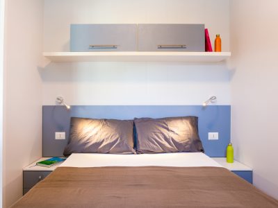 mobile-home-village-centro-san-nicola-interior-bedroom-i