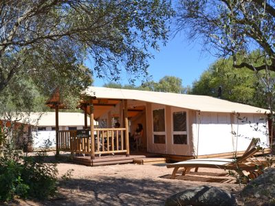 sunlodge-safari-tent-exterior-terrace-4