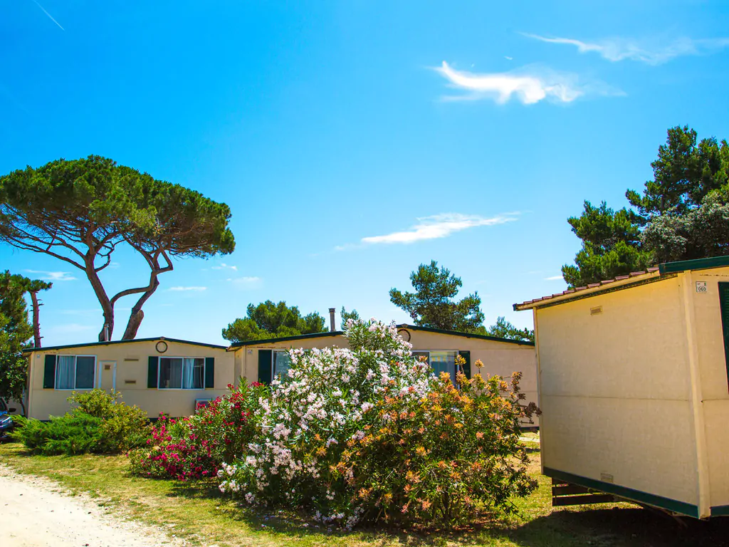 arena-medulin-mobile-home-medulin-sea-side-exterior-garden