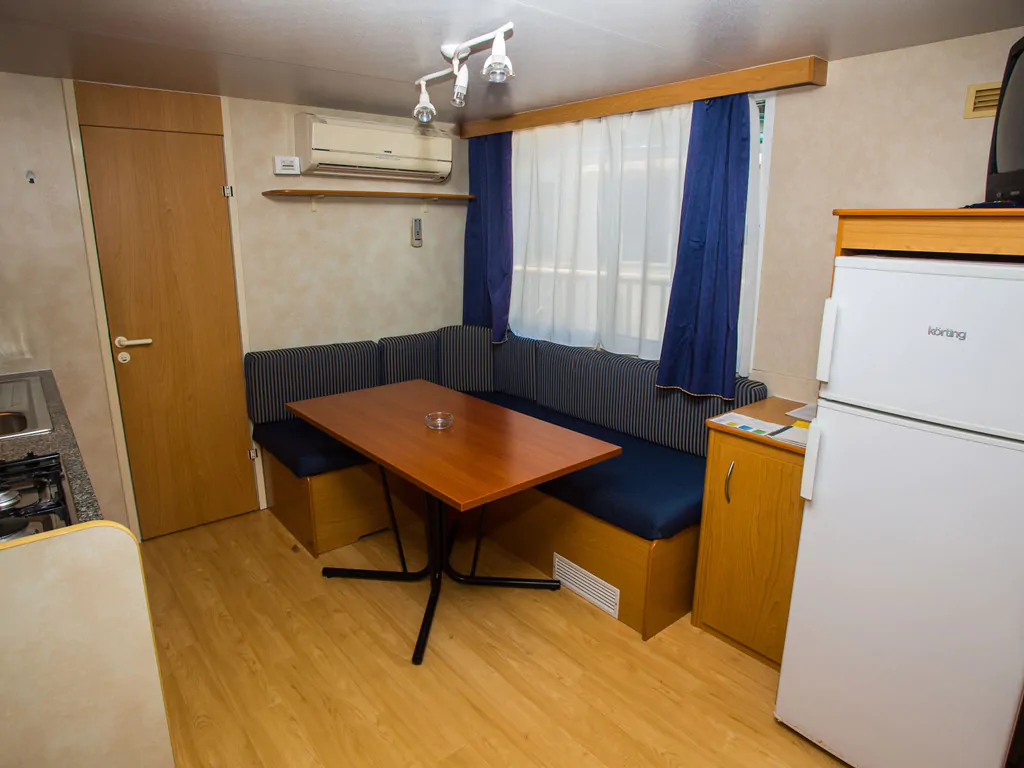 arena-medulin-mobile-home-medulin-two-bedrooms-interior-living-room