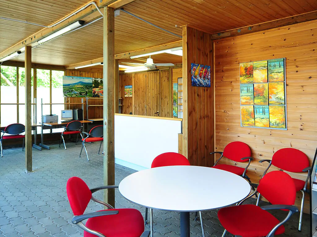 campsite-parco-delle-piscine-reception