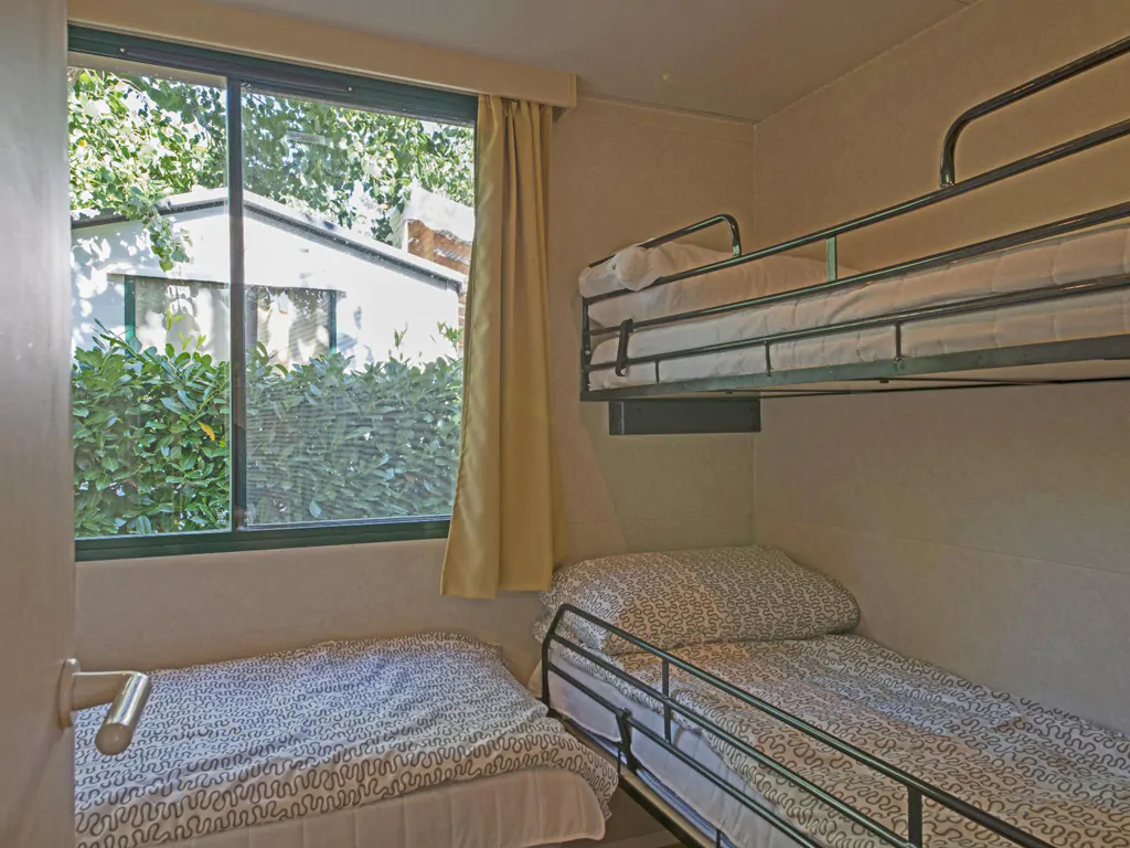 mobile-home-type-a-superior-interior-bedroom-i