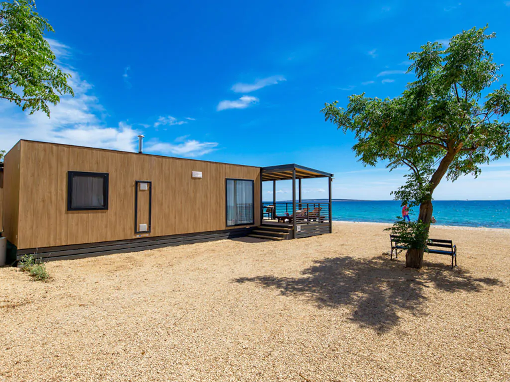 strasko-mobile-home-adria-superior-exterior-terrace-sea-ii