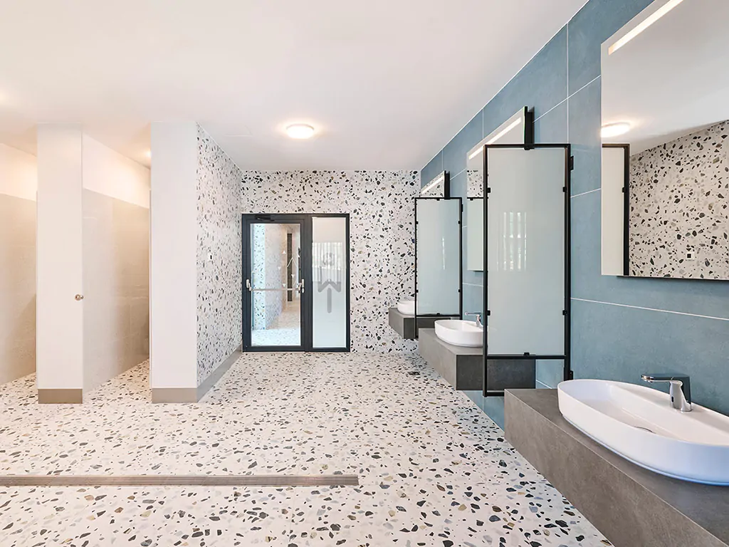aminess-avalona-camping-resort-sanitary-corner-i