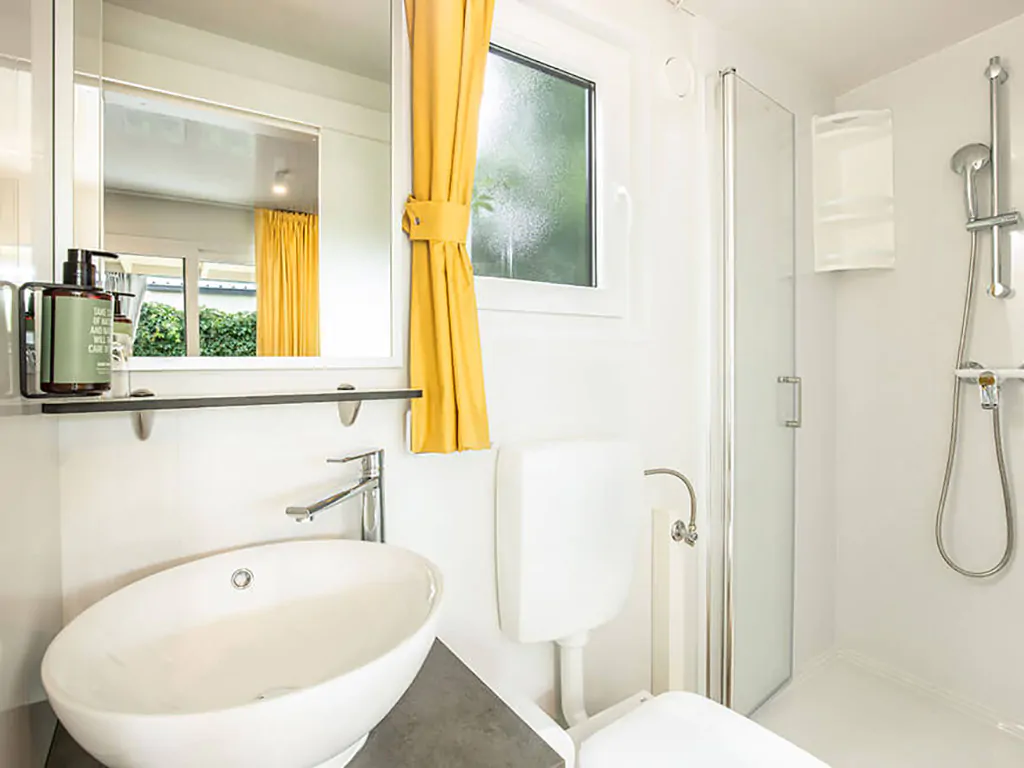 baska-beach-sunny-beach-home-for-4-2-interior-bathroom