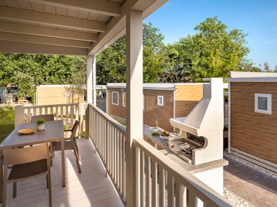 campsite-valkanela-mobile-home-premium-with-bbq-exterior-terrace
