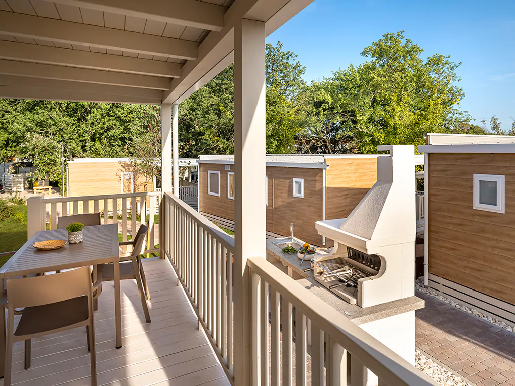 campsite-valkanela-mobile-home-premium-with-bbq-exterior-terrace