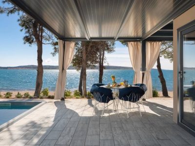 aminess-avalona-camping-resort-amber-sea-luxury-holiday-home-pool-sea-view-i