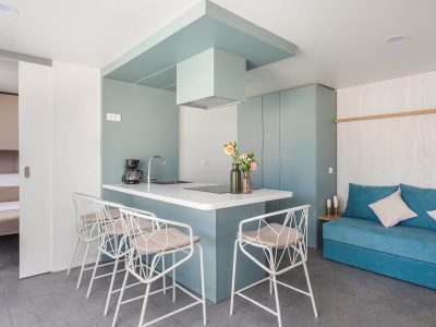 aminess-avalona-luxury-holiday-home-pool-sea-view-terrace-kitchen-i-2