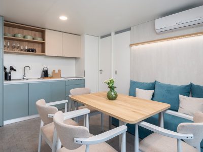 aminess-avalona-premium-holiday-home-interior-kitchen
