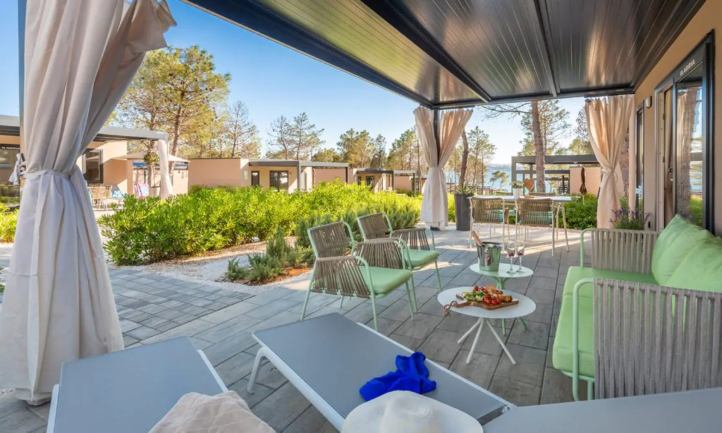 aminess-avalona-premium-holiday-home-terrace