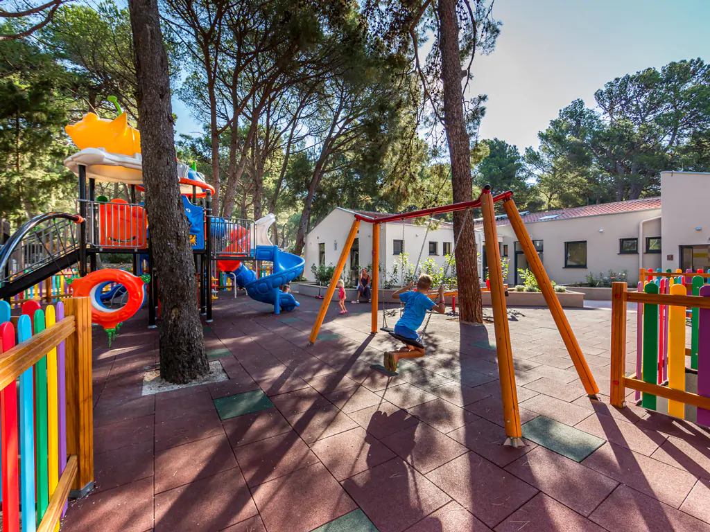 campsite-cikat-exterior-children-playground-copy