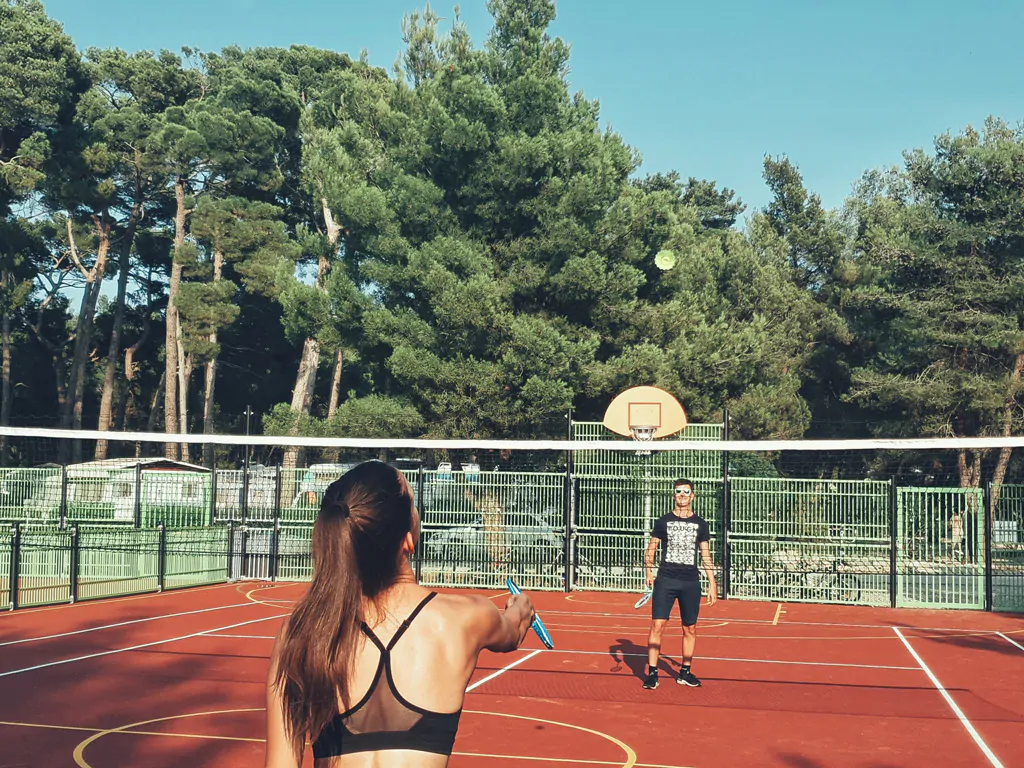 campsite-cikat-exterior-tennis-copy