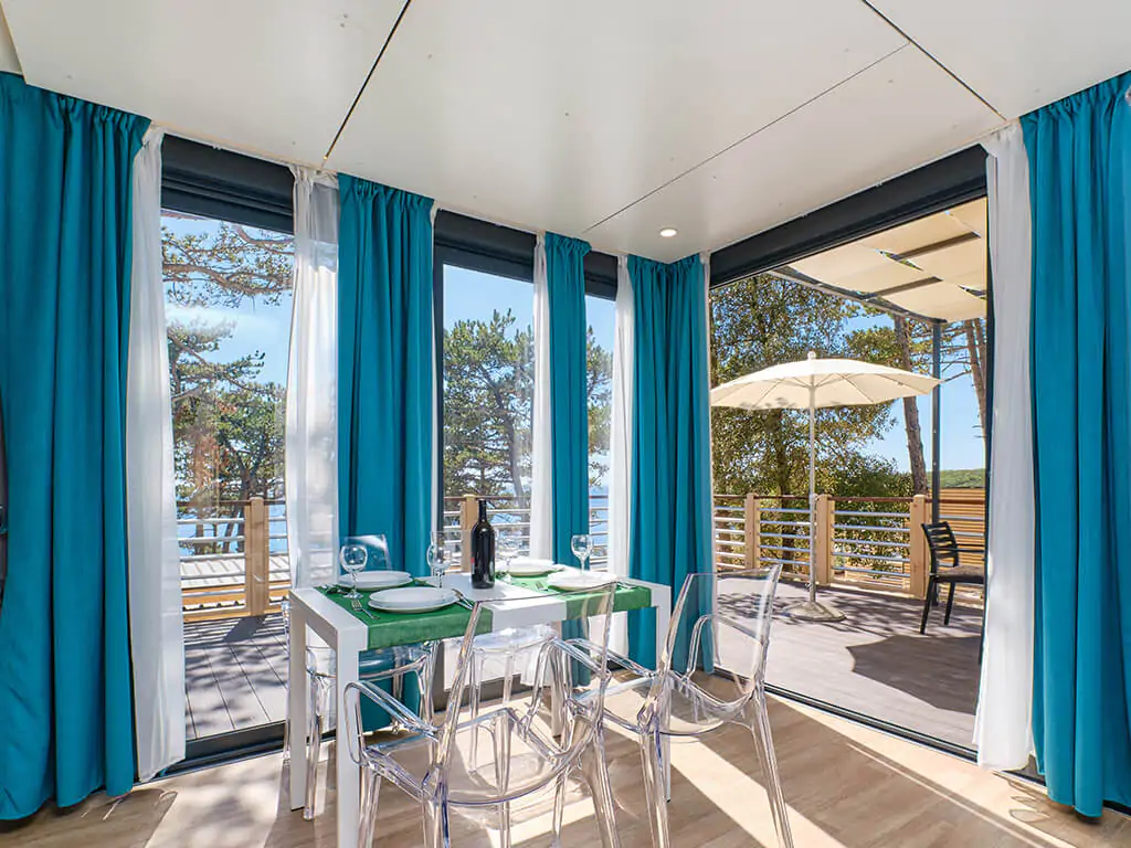 campsite-slatina-mobile-home-interior-dining-table