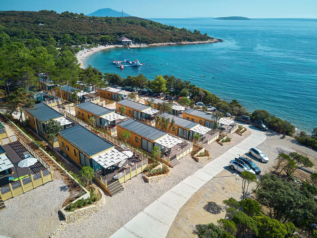 campsite-slatina-mobile-homes-sea-view-from-above