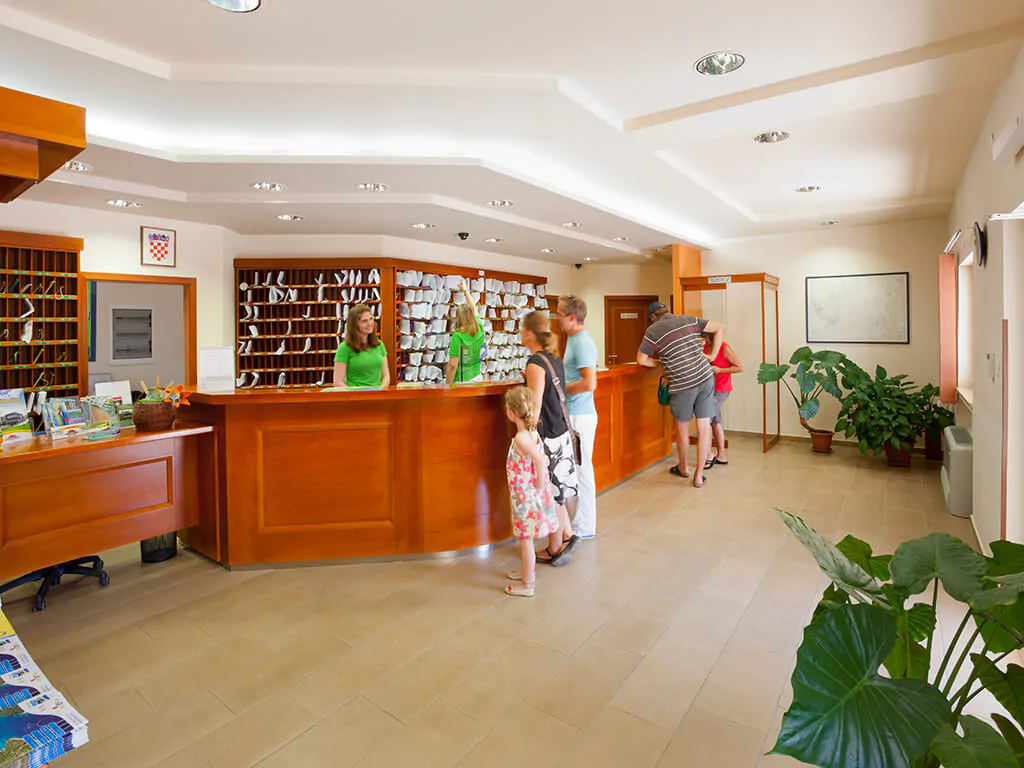 campsite-slatina-reception