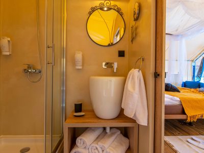 floria-glamping-resort-floria-premium-tent-with-jacuzzi