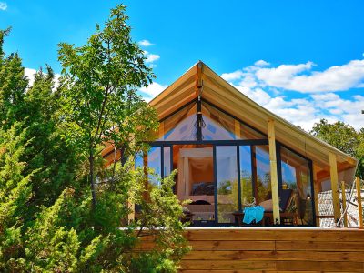floria-glamping-resort-floria-premium-tent-with-jacuzzi-exterior