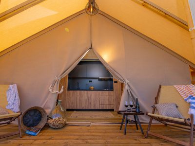 glamping-floria-standard-tent-interior