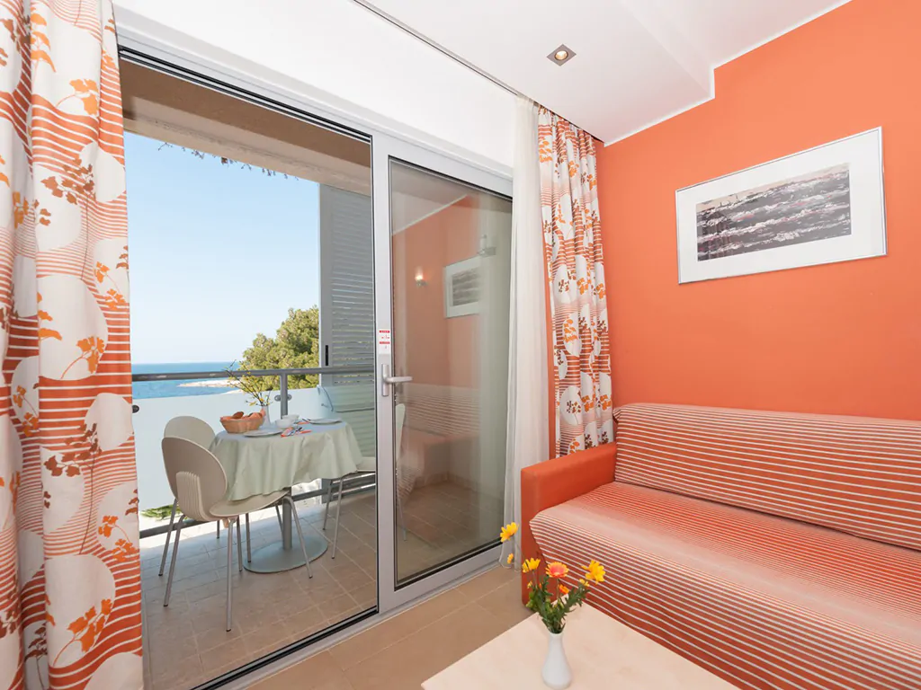 campsite-porto-sole-room-superior-3-persons