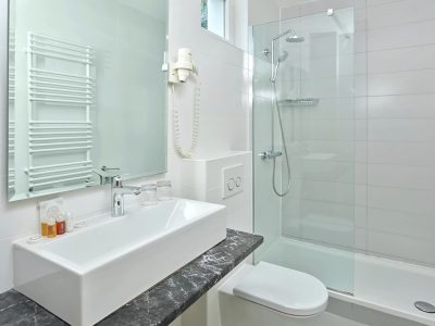 villas-mlini-resort-standard-sea-side-apartment-interior-bathroom