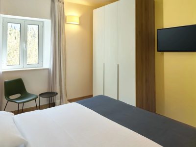 villas-srebreno-resort-premium-beachfront-apartment-for-4-interior-bedroom-i