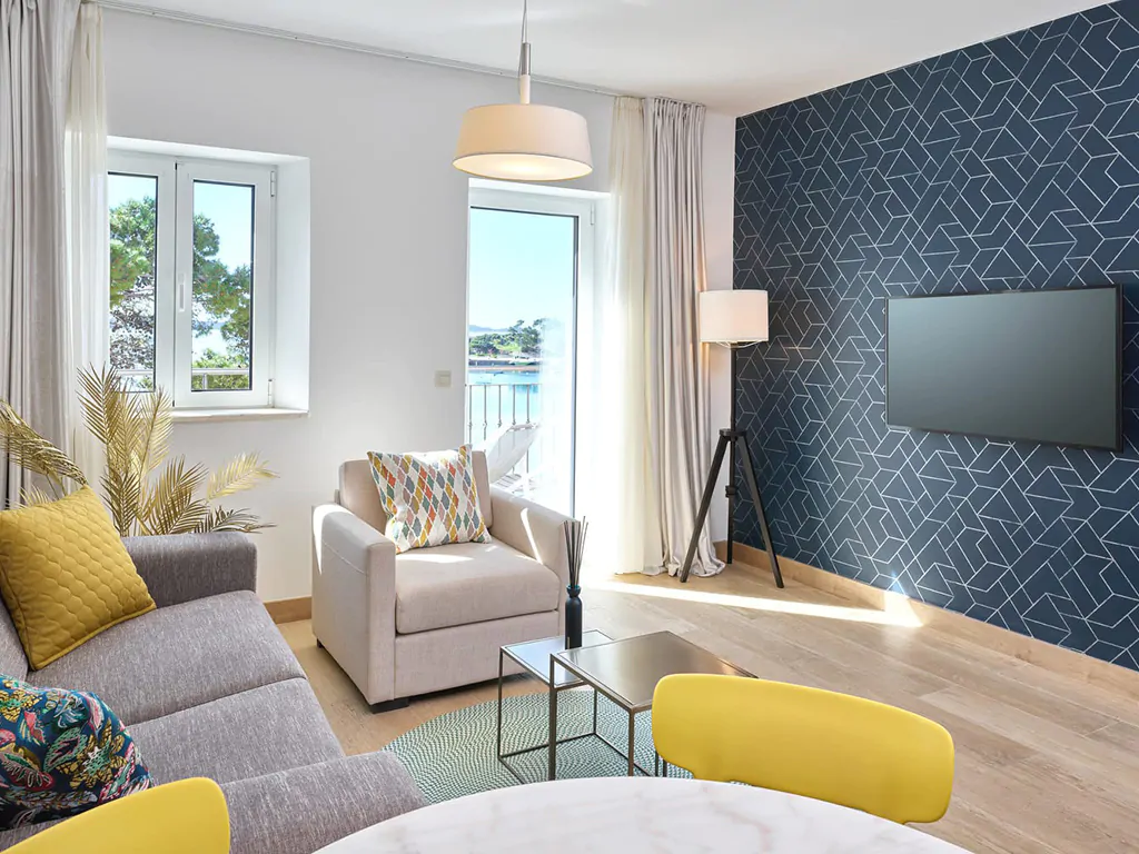 villas-srebreno-resort-premium-beachfront-apartment-for-4-interior-living-room