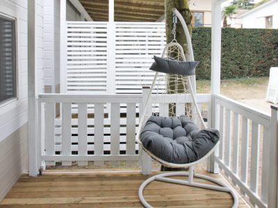 happy-camp-happy-superior-exterior-swing-2