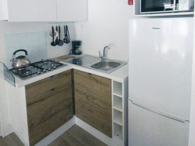 happy-camp-happy-superior-interior-kitchen-i-2
