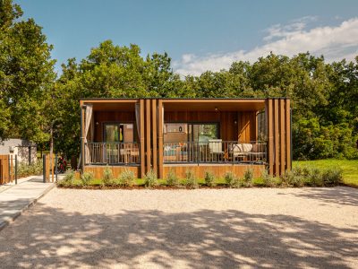 camping-naturist-solaris-eco-home-42-mobile-home-exterior-terrace