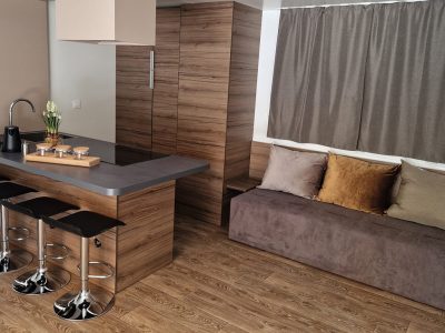 campsite-jezera-lovisca-mobile-home-deluxe-interior-living-room-2