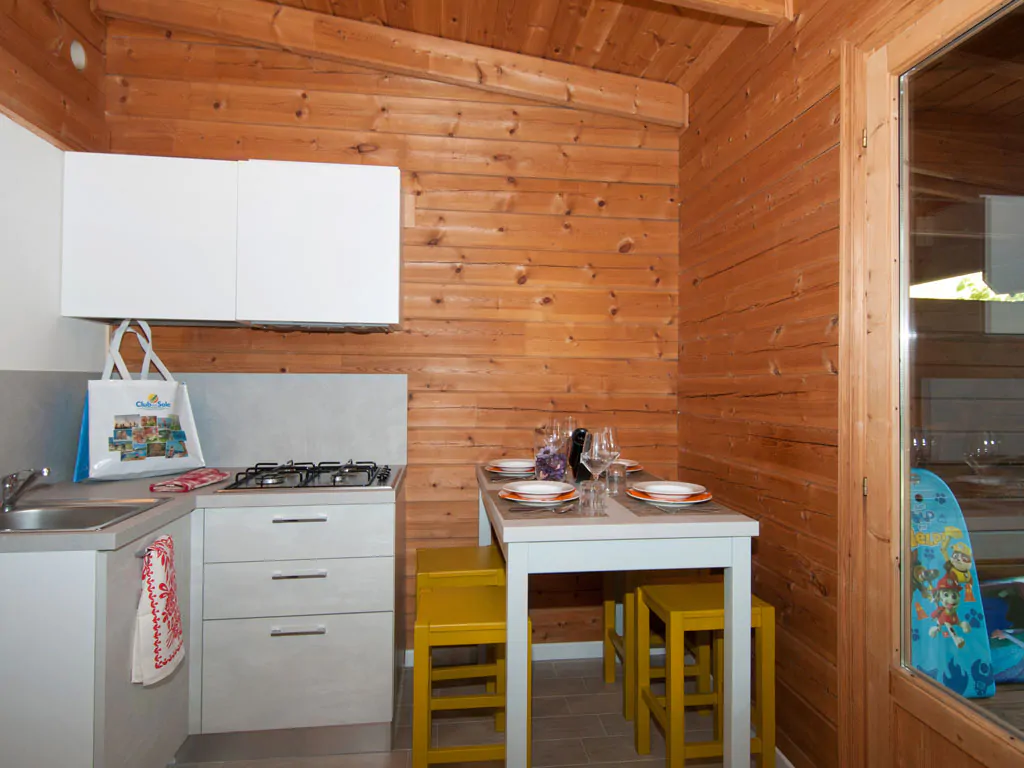 chalet-superior-interior-living-room