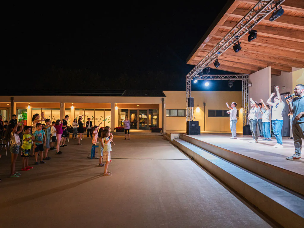 rimini-family-village-mini-disco